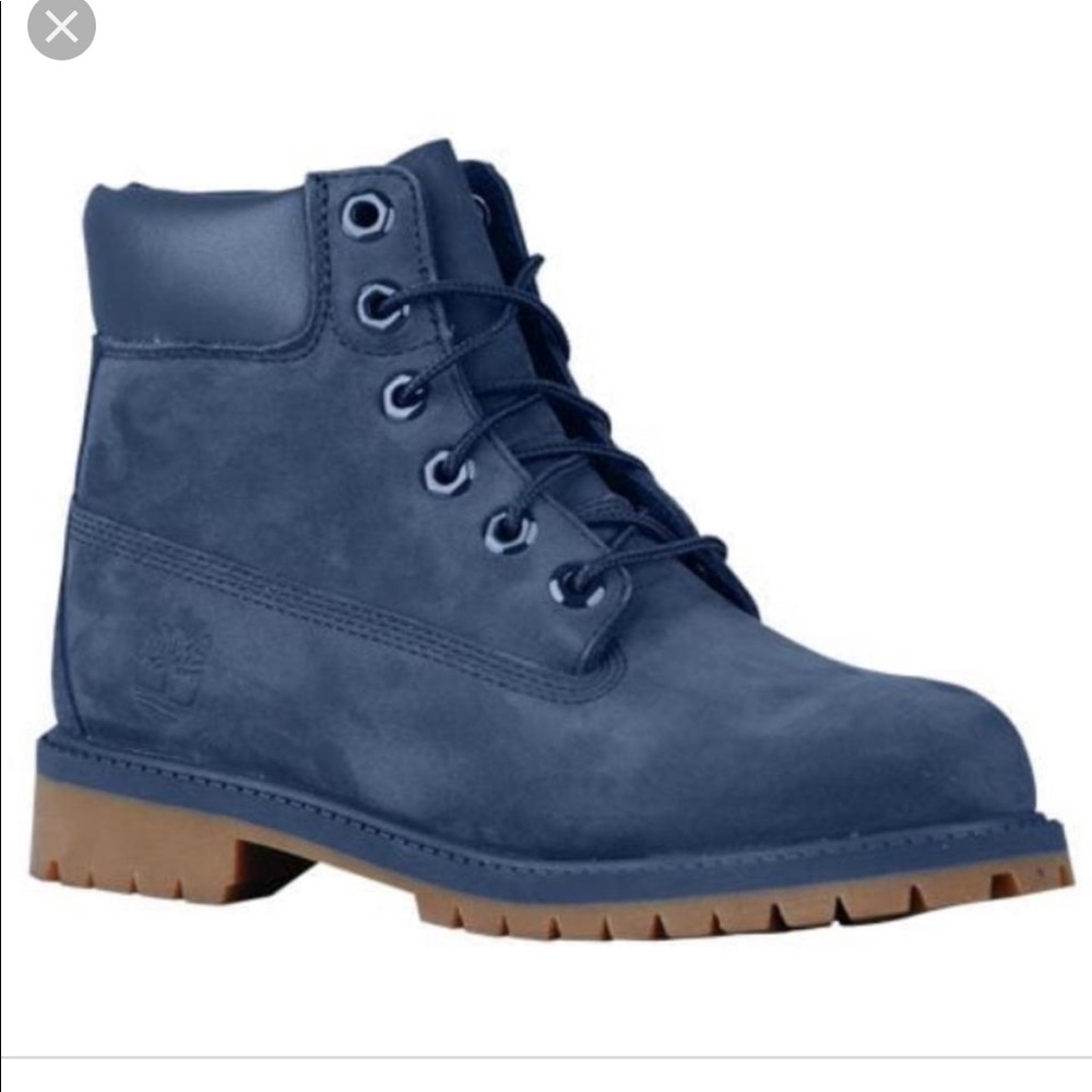 NWOT NAVY TIMBERLANDS